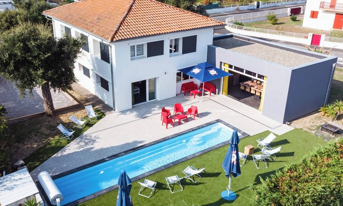 Tarnos Villa | Experience Lavilla2laplage: Oceanfront Retreat with Spa