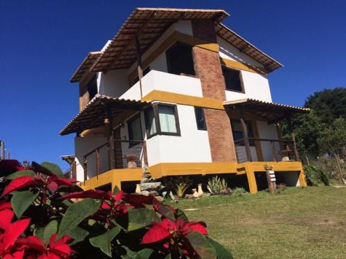 Lavras Novas Cabin | Top-Rated Lavras Real: Breakfast and Family-Friendly Stay