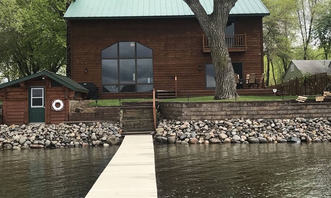Willmar House | Lawler's Beach Cabin on Eagle Lake, Willmar, MN (also near Spicer, MN)