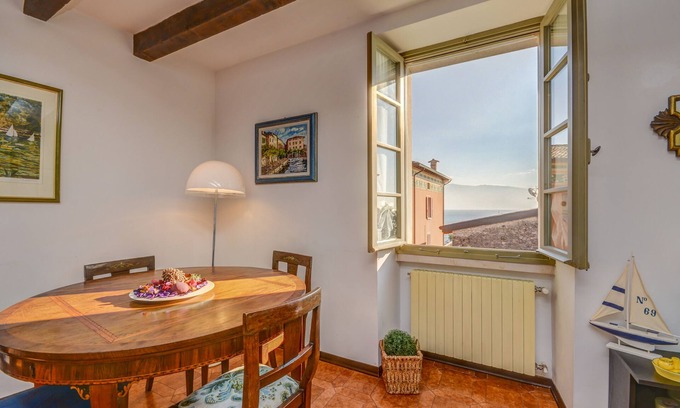 Gargnano Apartment | Elegant Lake View Mansion with Pet-Friendly Amenities