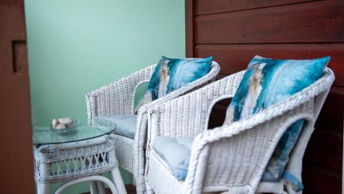 Gros Islet Apartment | LayZ Days Hibiscus Cabin