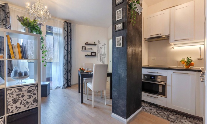 Navile Apartment | Convenient Lazaretto Apartment Near Airport with Breakfast