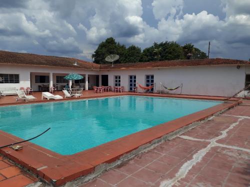 Mairinque House | Discover Lazer Campo: Family-Friendly Oasis with Pool & Ocean View