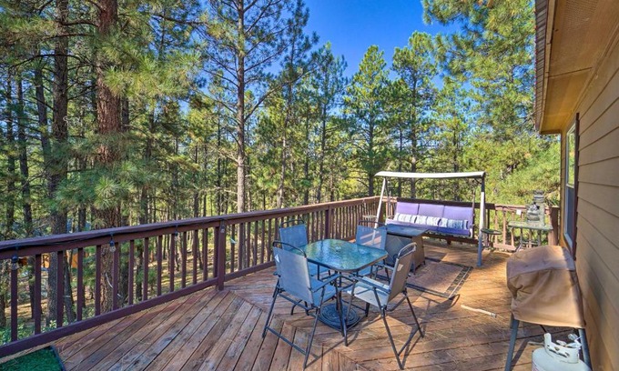 Forest Lakes House | Family-Friendly Lazy Bear Den Near Vallecito Reservoir