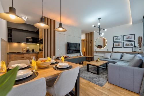 Zlatibor Apartment | Relaxing Retreat at Lazy Bear Modern Spa in the Mountains