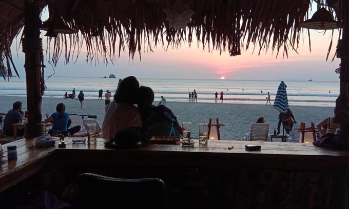 Ranong Resort | Cozy Lazy Hut with Ocean View and Family-Friendly Amenities