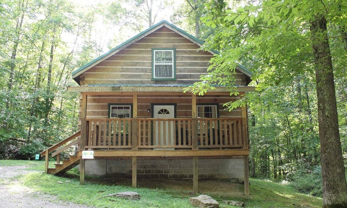 Logan Cabin | Relax at Lazy Lane Cabins - Bear Hollow with Hot Tub & Spa