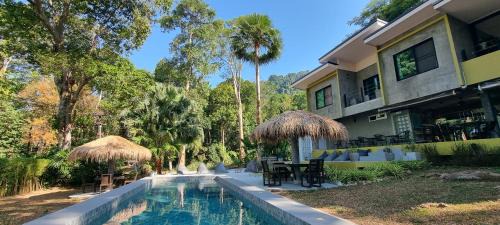 Bai Lan Resort | Relax at Lazy Republique: Guest Rated 9.2 with Ocean Views