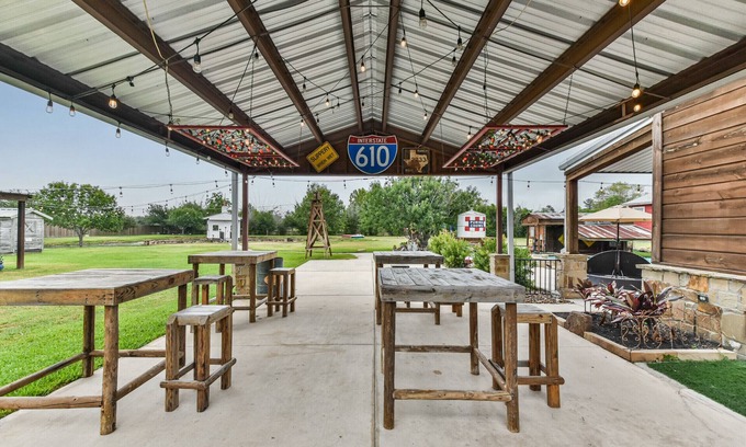 Cypress House | Unforgettable Lazy River Retreat with Private Pool & Spa