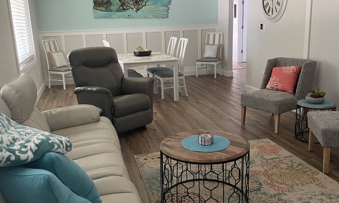 Longboat Key House | Beachside LBK Home with Ocean View - Perfect for Families!