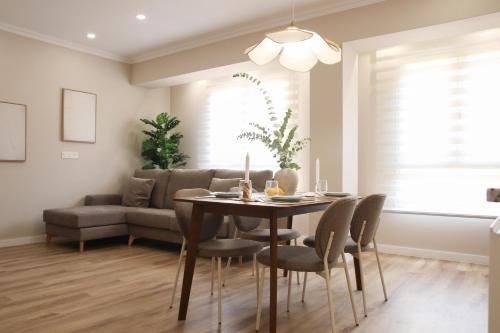 Castello de la Plana Apartment | LC Apartaments Centro Menedez 3 hab & 2 baños