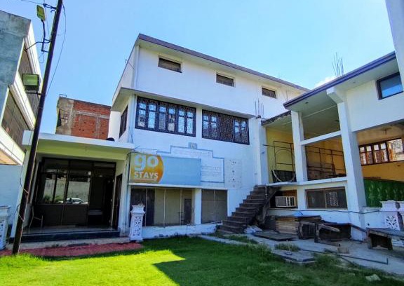 Faizabad Hotel | Pet-Friendly LD Guest House in Ayodhya with Breakfast