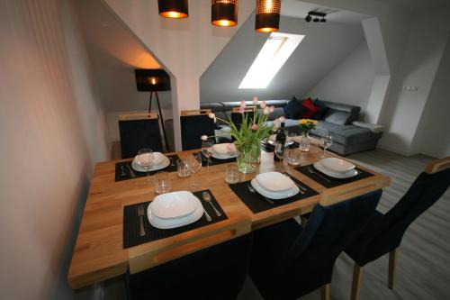 Murow Apartment | Discover Leśniczówka Grabczok: Guest Rated 9.8/10!