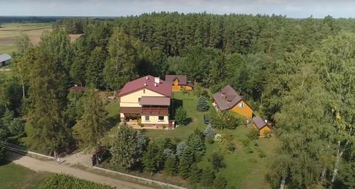 Sztabin House | Discover Leśny Dworek: Guest Rated 9.4 & Family Friendly!