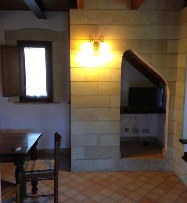 Piane Vecchie House | Oceanfront Escape at Le 3 Tartarughe with Breakfast Included