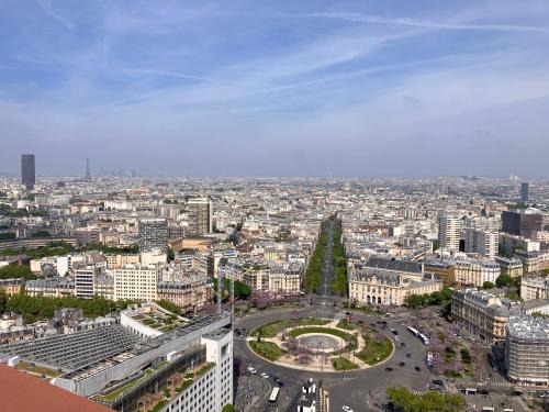 13th Arrondissement Apartment | Le 300 by HappyNoWorry