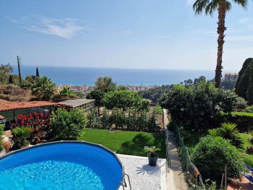 Bordighera Apartment | Inviting Oceanfront Stay at Le 4 Stagioni, Villa Apartment