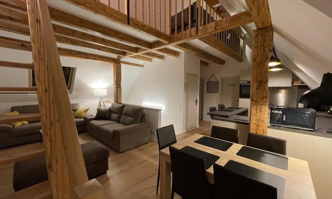 Hoenheim House | Discover Le 6B: Guest Rated 9.7 with Family-Friendly Perks