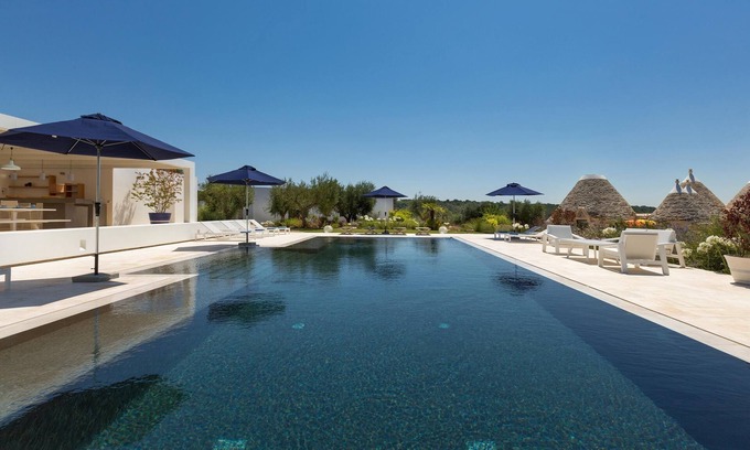 Ostuni Villa | Experience Oceanfront Bliss at 863 Le Ali Bianche