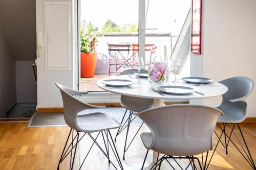 Robertsau Apartment | Family-Friendly Stay at Le Balcon Fleuri in Robertsau