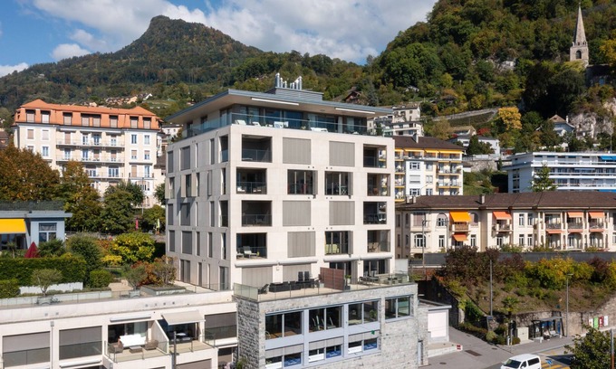 Montreux City Centre Apartment | Discover Le Belvédère D1.4: Relax by the Lake with Spa