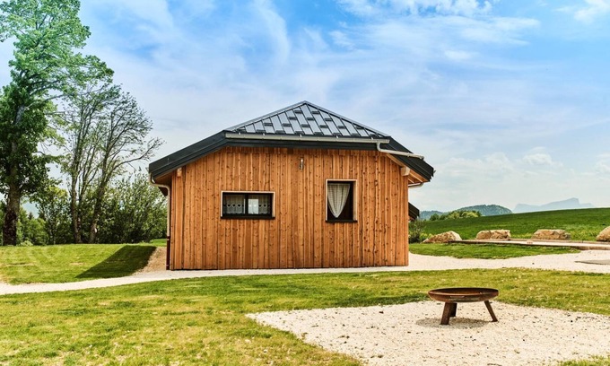 Les Deserts House | Discover Le Bikeur: Family-Friendly Retreat in La Feclaz