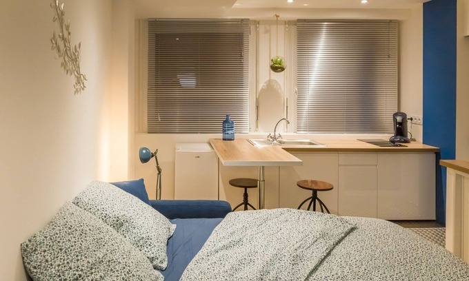 La Roche-sur-Yon Apartment | Le Bleu: Cozy Studio in Central Location with Great Amenities