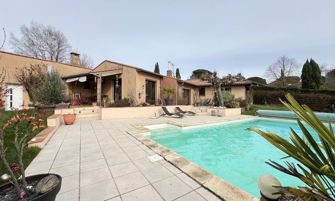 Dremil-Lafage House | Le Bonheur: Family Retreat with Pool and Garden Oasis
