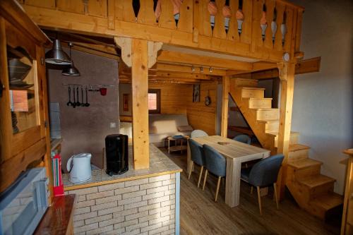 Lanslevillard Apartment | Relaxing Stay for 5 at Le Burel with Spa & Hot Tub