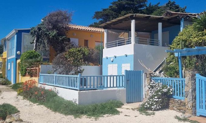 Carqueiranne House | Ideal Getaway: Le Cabanon for 4 with Oceanfront Views