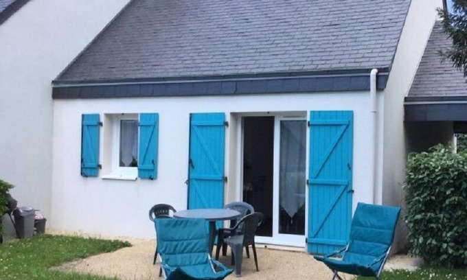 Audierne House | Unforgettable Stay at Le Cabestan du Bonheur with Spa & Hot Tub