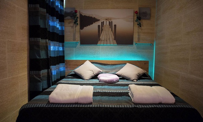 Tarascon Cabin | "Le camp de gitans" Atypical complex in Provence