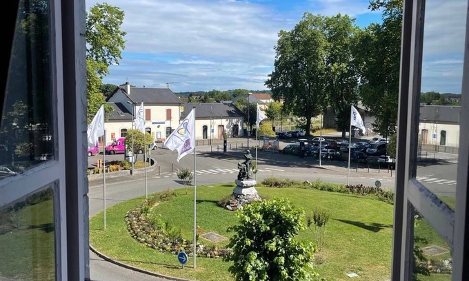 Oloron-Sainte-Marie Hotel | Eco-Friendly Retreat at Le Central Hôtel Bar with Spa