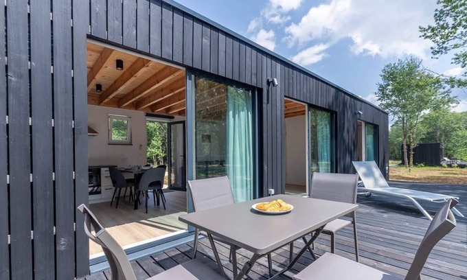 Neuvy-sur-Barangeon House | Le Cerf, lodge au cœur du Golf de Nancay