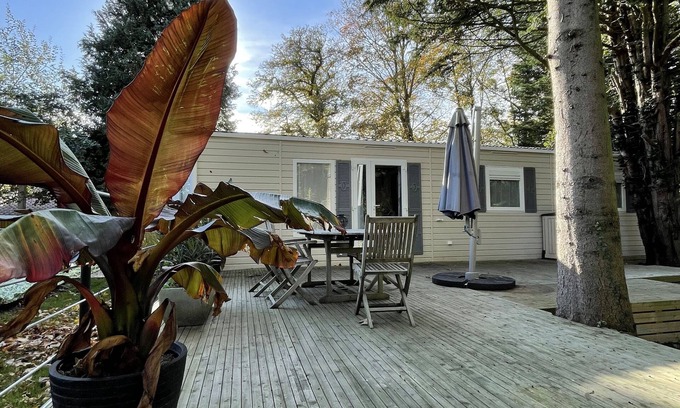 Hersin-Coupigny House | Experience Le Château de Toile with Pool & Ocean Views