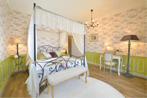 Talizat House | Experience Oceanfront Elegance at Le Château de Vernières