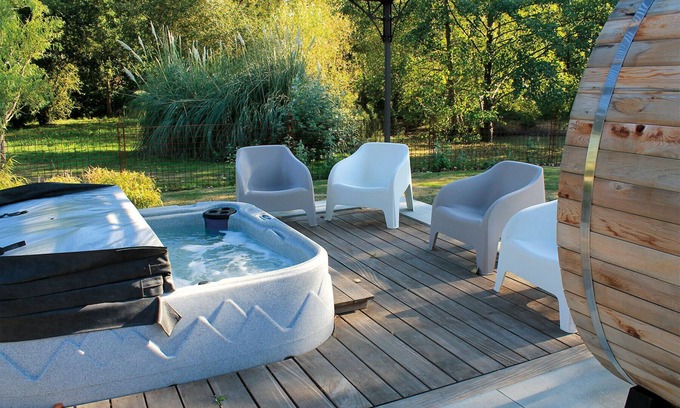 Suce-sur-Erdre House | Relax at Le Chêne Creux: 9.6/10, Spa and Family-Friendly