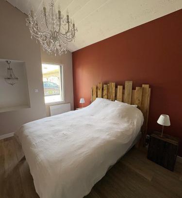 Oree d'Anjou House | Le Chai des Poilanes