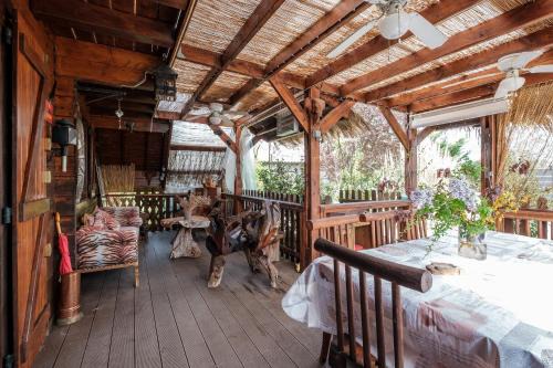 Montoldre House | Experience Le Chalet Boisé: Family-Friendly Garden Retreat
