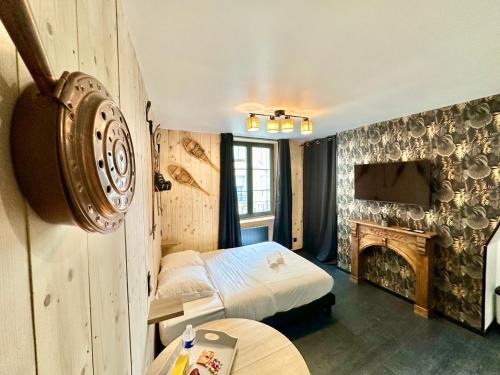 Limoges Apartment | Le Chalet: Centrally Located Retreat for Families