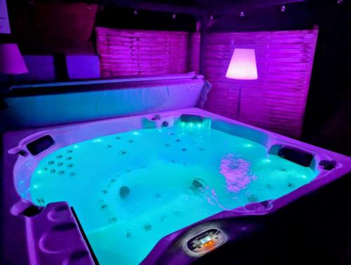 Wildersbach House | Pet-Friendly Retreat at Le Gîte de la Perheux with Hot Tub