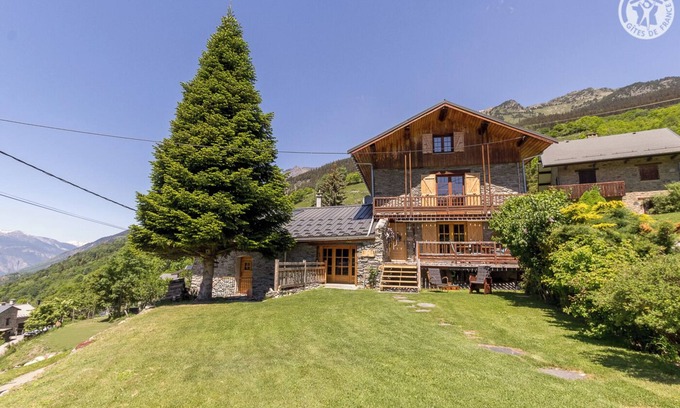 Saint-Andre House | Discover LE Chalet DE Nini - Family-Friendly Retreat