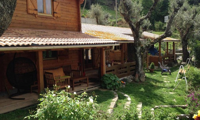 Olmiccia Ski Chalet | Oceanfront Retreat at Le Chalet de Valentine & Laurent