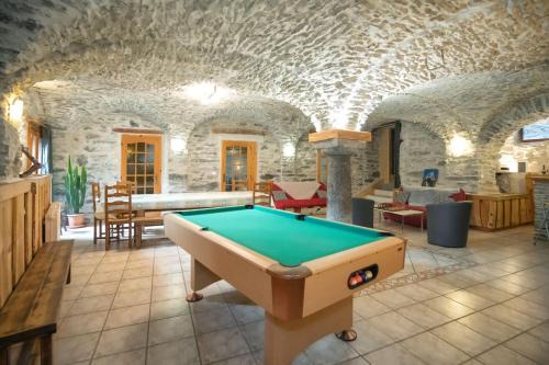 Saint-Andre Ski Chalet | Experience Le Chalet du Villard: 4-Star Family Getaway