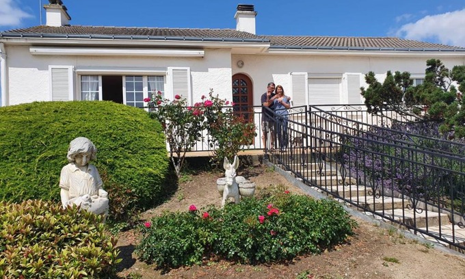 Saint-Michel-Chef-Chef Bed & Breakfast | Discover Elegance at Le Chant des Vagues - Rated 9.5/10