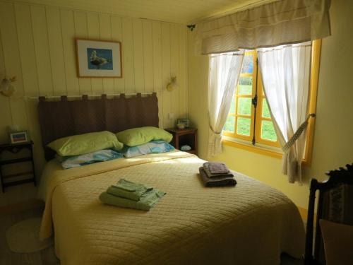 Notre-Dame-de-Courson Bed & Breakfast | Discover Le Chant Des Fees: Oceanfront Retreat for Families