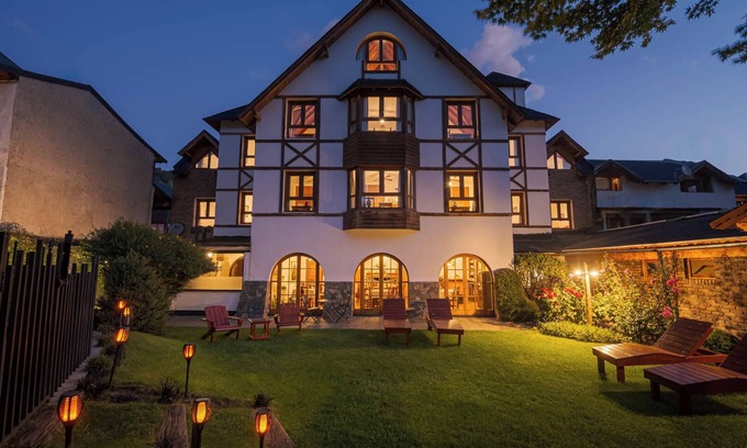 Lanin National Park Hotel | Discover Le Chatelet Hotel: Family-Friendly with Spa & Pool