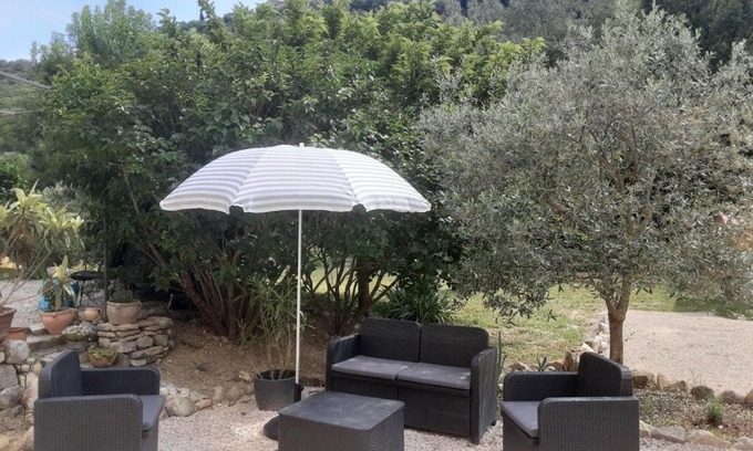 Aubres Apartment | Discover Family-Friendly Comfort at Le chemin de Bruniele
