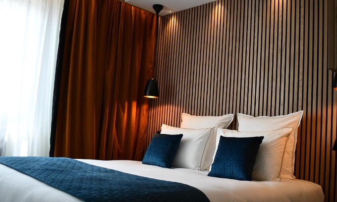 Giffaumont-Champaubert Hotel | Pet-Friendly Le Cheval Blanc: A Family Retreat by Lac du Der