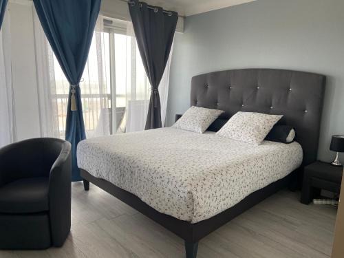 La Baule-Escoublac Apartment | Discover Family-Friendly Comfort at Le Cheval Bleu Hotel
